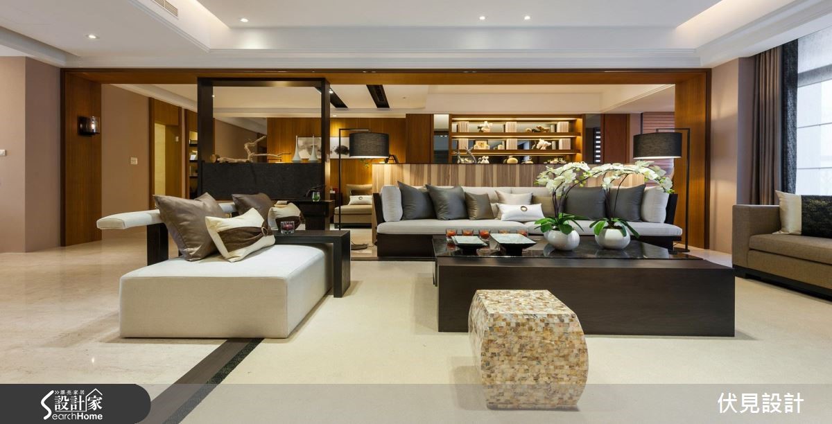 开放设计辅以木质框景，造东方气质大宅